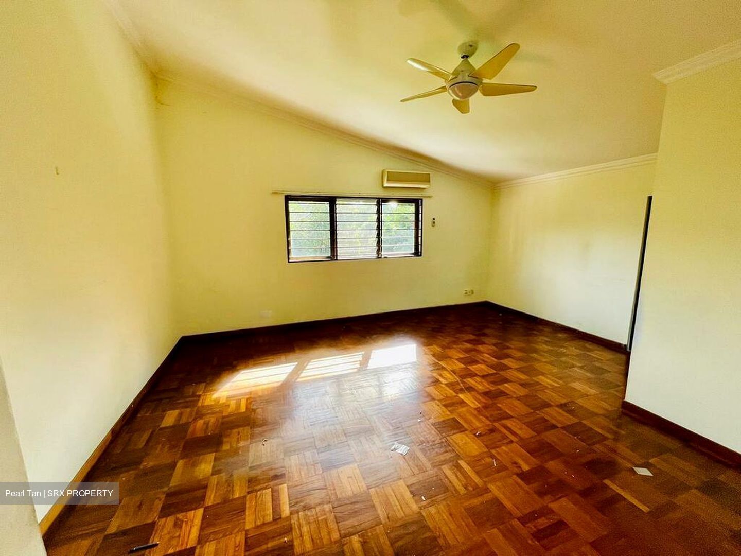 Swiss Club Road (D11), Detached #599696661